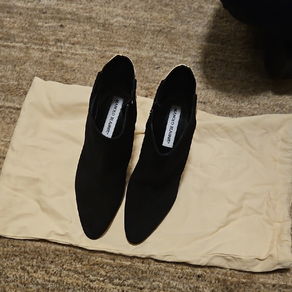 Manolo Blahnik Black Ankle Boots
